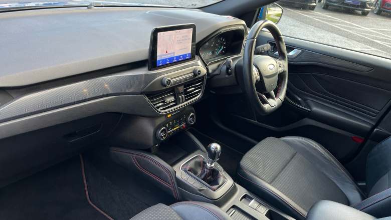 Ford Focus 1.5 EcoBoost 182 ST-Line X 5dr Petrol Estate